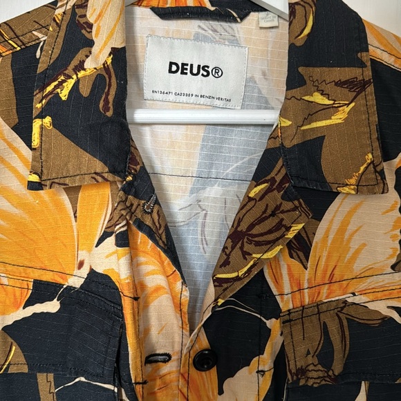 Deus Ex Machina Panama Shirt - Picture 2 of 5